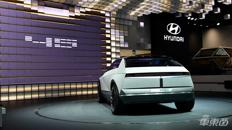 现代新款电动SUV谍照曝光 造型走复古风 或将于明年推出