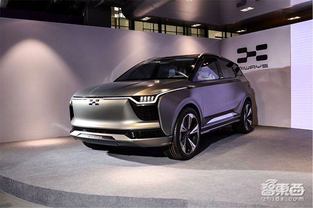 新造车最长续航诞生！爱驰U5交出560公里答卷