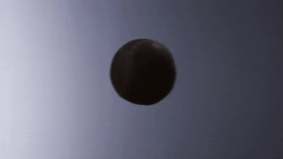 一段全尺寸人形机器人托马斯回旋视频，世界的目光转向中国