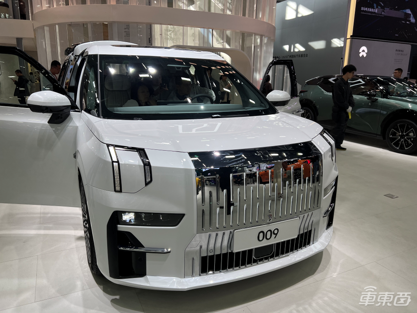 “华为联盟”组队出击，国产百万豪车炸场……广州车展成明年车市风向标