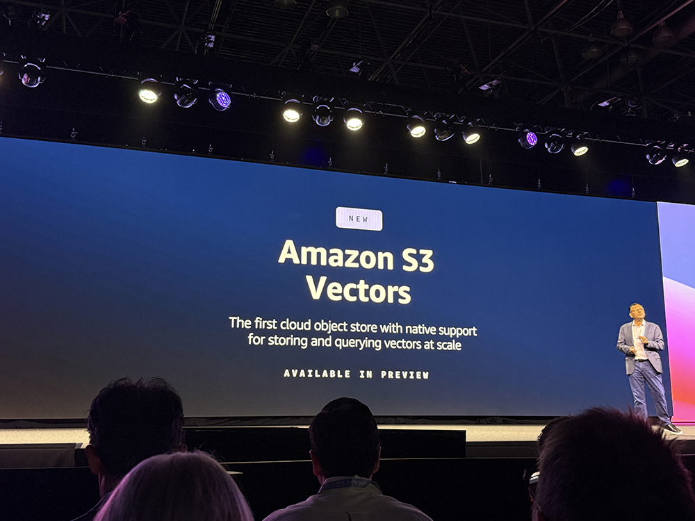 刚刚,亚马逊推Agent全家桶!5招连发,狂堆猛料,吹响AI集结号