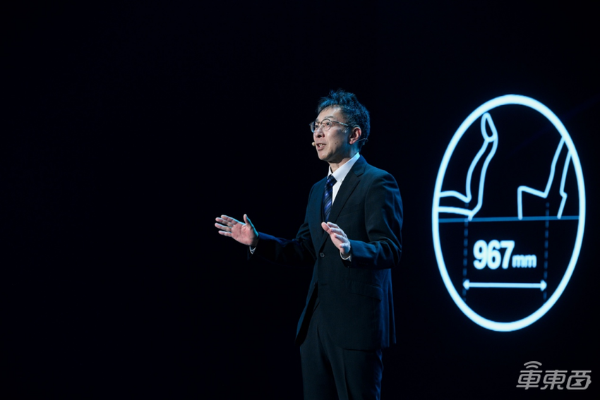 丰田bZ3正式上市,起售价16.98万元,灵魂来自比亚迪