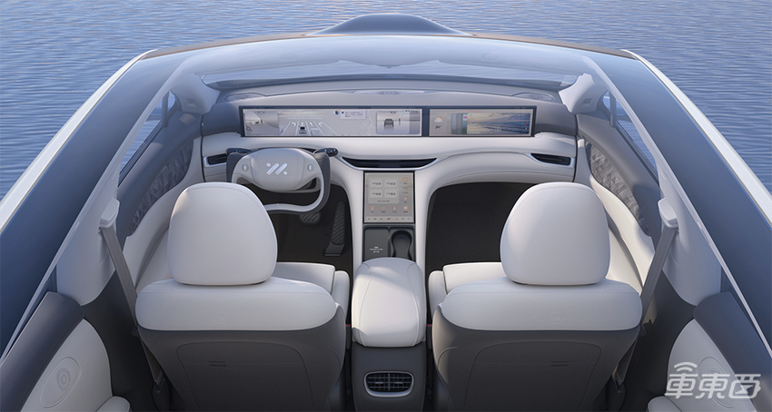 价格之外的底气，智己用三招打造LS6的未来感驾舱
