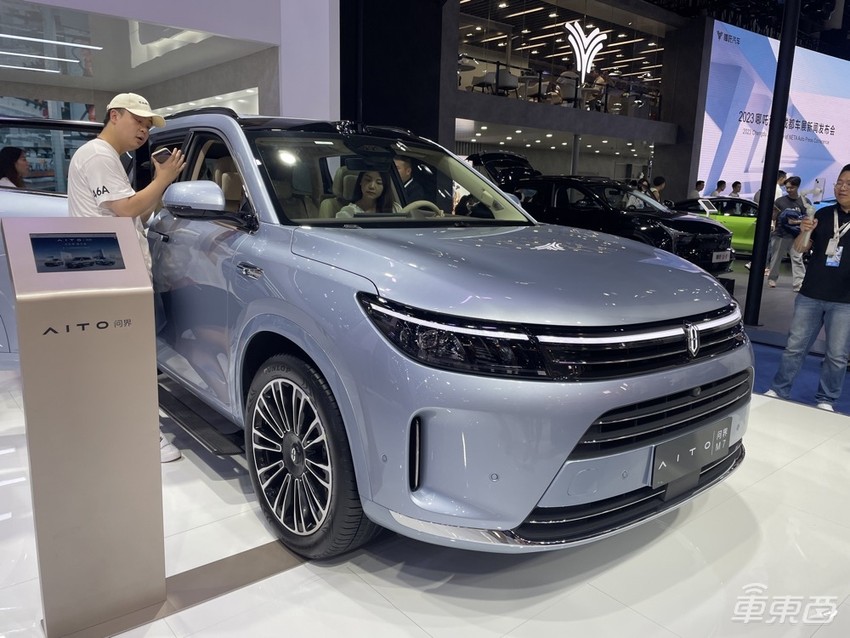 成都车展首日：比亚迪长城正面过招，合资车企且战且退