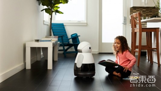 为什么社交机器人都长得一个样？