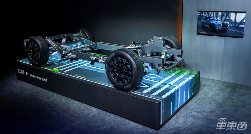 比亚迪百万豪车“最底层的秘密”：云辇-P如何让车辆翻山涉水？