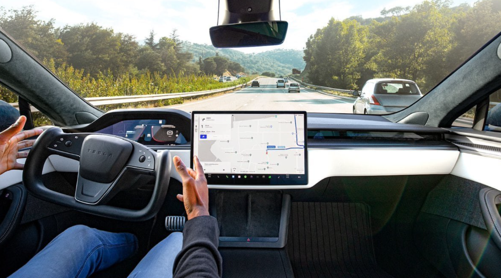 特斯拉三季度净利同比暴跌4成！马斯克透露五大关键进展，为天价薪酬拉票