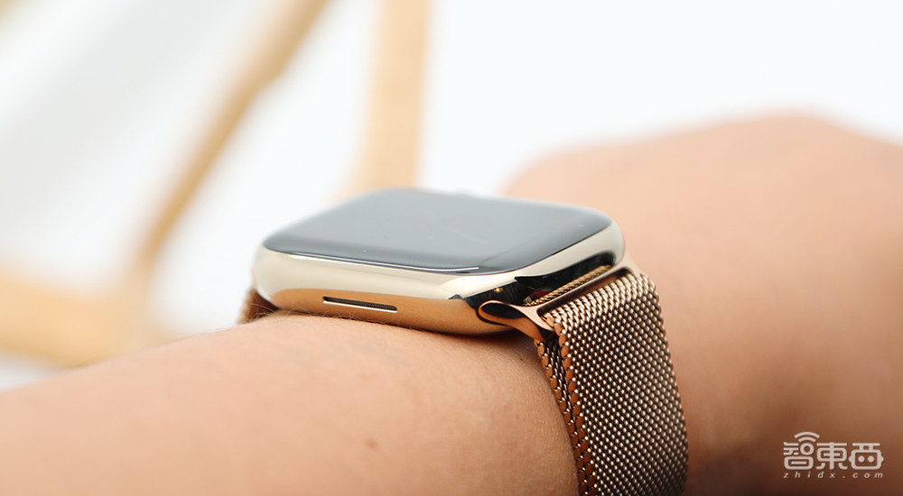 当Apple Watch走到第八代,已是一个腕上苹果小宇宙