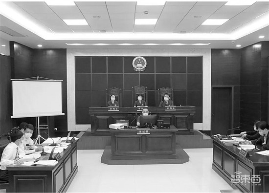 美国总统竞选“假视频”满天飞！人脸技术攻防战大起底