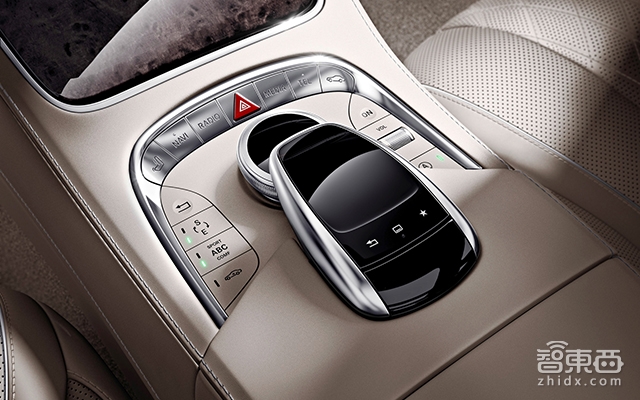 智车之路 | 奔驰“认怂”自动驾驶背后