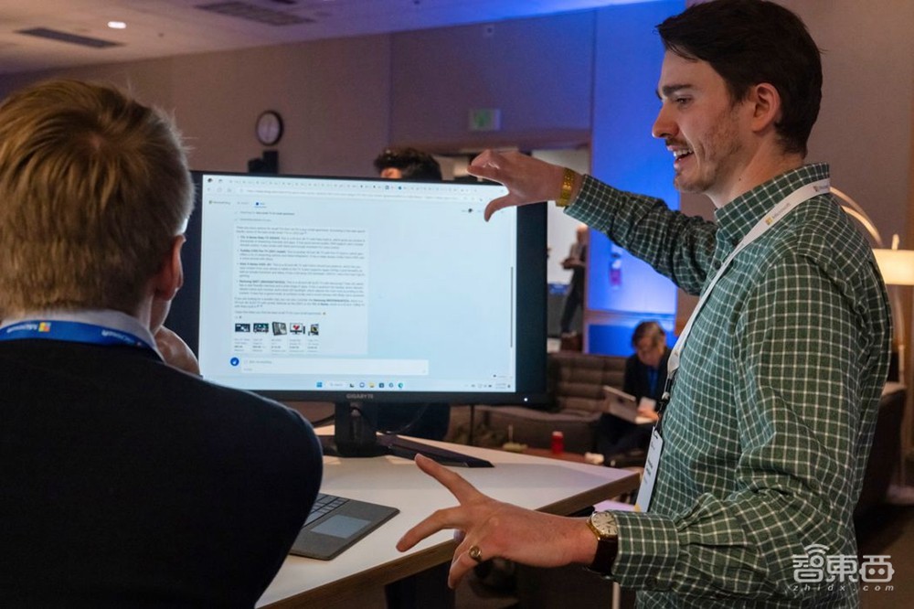 十年，谷歌是如何在聊天机器人竞赛中落后微软的？