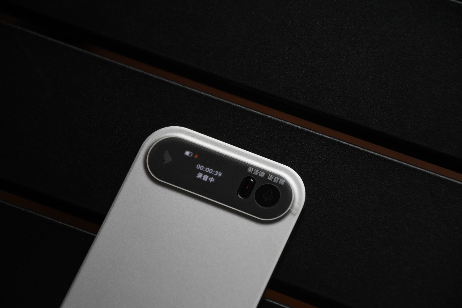 釘釘首款AI硬件又進化了！深度體驗兩周，怪不得朱嘯虎想要