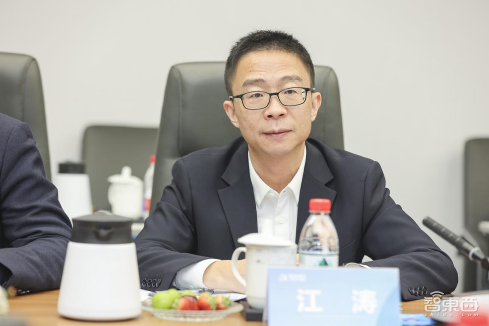 中國(guó)科學(xué)院人工智能產(chǎn)學(xué)研創(chuàng)新聯(lián)盟2024年會(huì)在科大訊飛舉辦