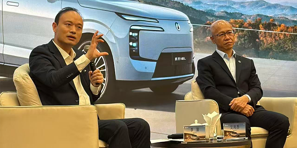 腾势新车低于预售2万开卖干崩服务器！高管剧透：跑车明年一定上