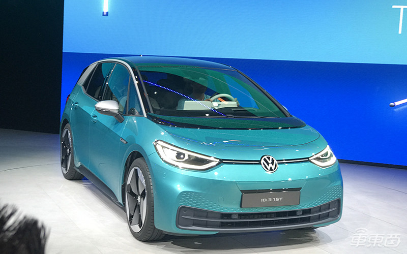 大眾純電神車(chē)ID.3全球首試！全新Logo和設(shè)計(jì)，這還是大眾嗎？