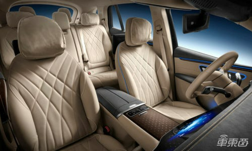 奔驰最贵纯电SUV内饰曝光！采用1.4米中控屏，4月19日将正式发布