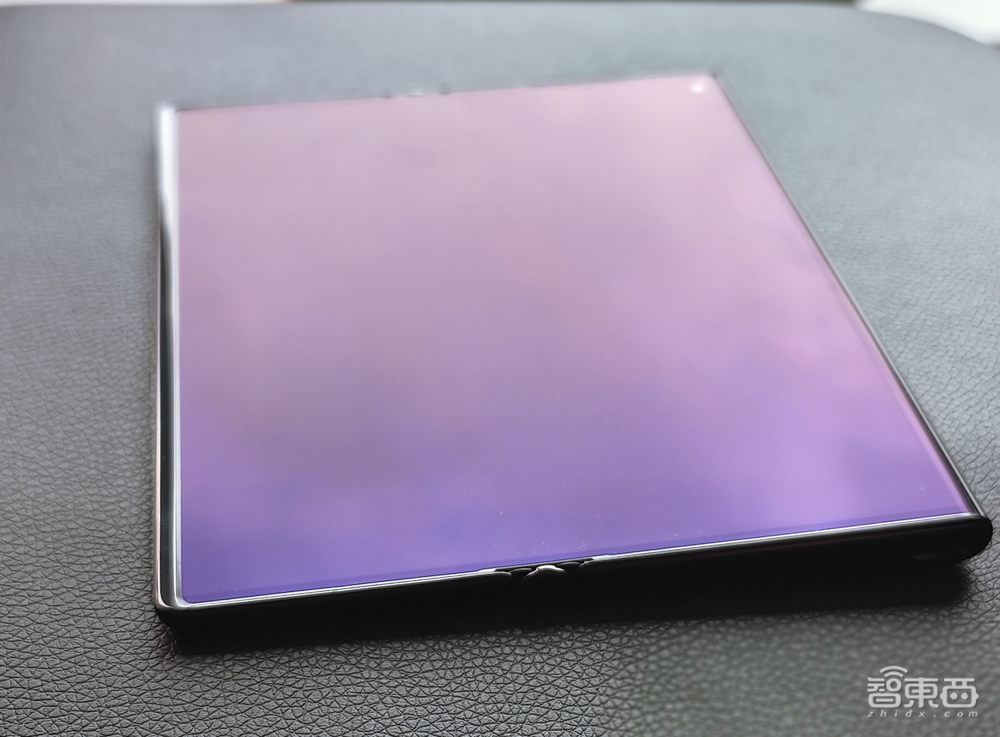 华为Mate Xs 2折叠屏体验:2022年了,华为怎么把“外折”做出花来?