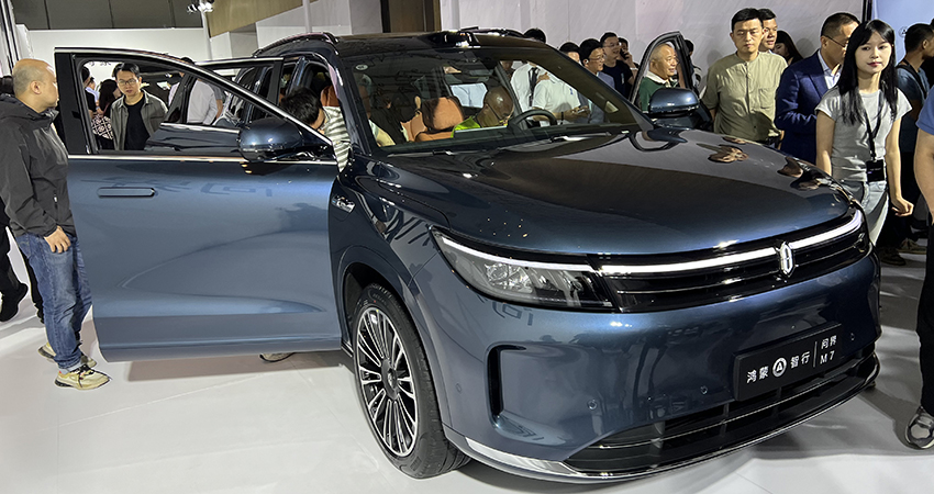 上市一小时锁单破6000台!问界新M7 Ultra上车192线激光雷达,28.98万起售