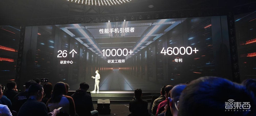 4499元!一加13冲刺性能最强骁龙8至尊版旗舰机,OPPO自研软硬黑科技全用上了