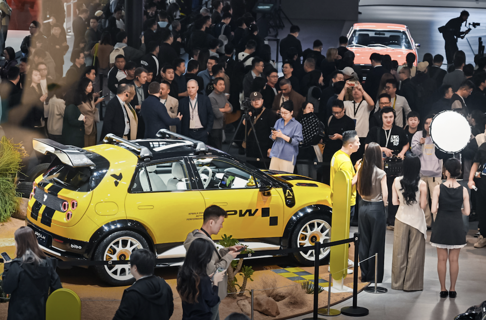 五大趋势看懂2025广州车展:增程纯电对攻,智驾成最大变量,华为稳坐“隐形C位”