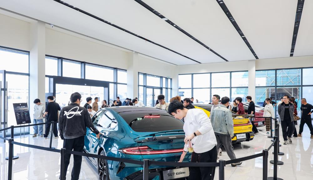 卢伟冰:小米汽车不设盈利时间表,2027年正式出海