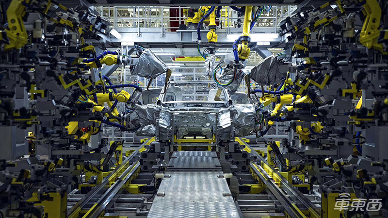 实探车和家工厂!关于32.8万的理想ONE一切都在这了