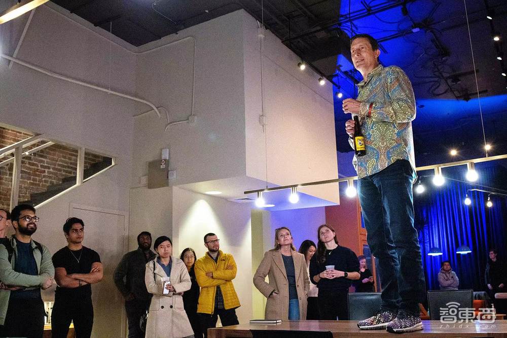 走遍9家公司，对话8名CEO，涉及121亿美元，深度揭秘硅谷AI狂潮背后