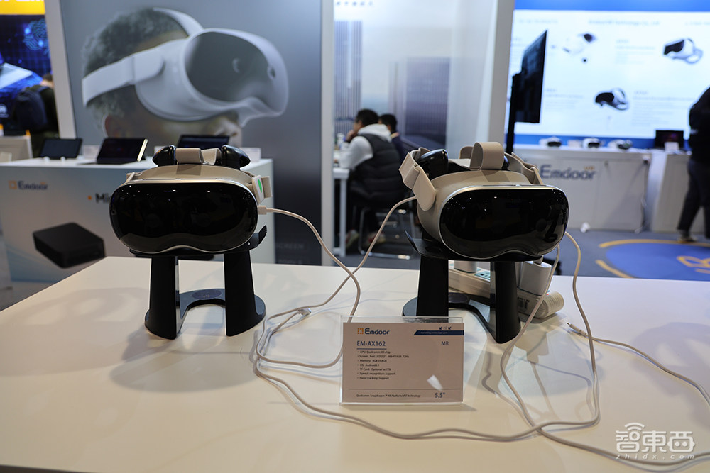 CES 2024丨中国XR创企集体出海,巨头“花式”切入空间计算赛道