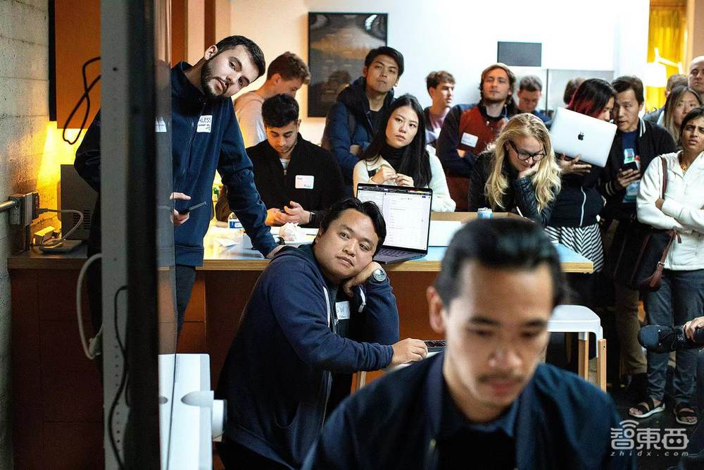 走遍9家公司，对话8名CEO，涉及121亿美元，深度揭秘硅谷AI狂潮背后