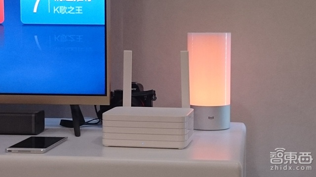 小米发布新款路由器 内置6TB单碟硬盘