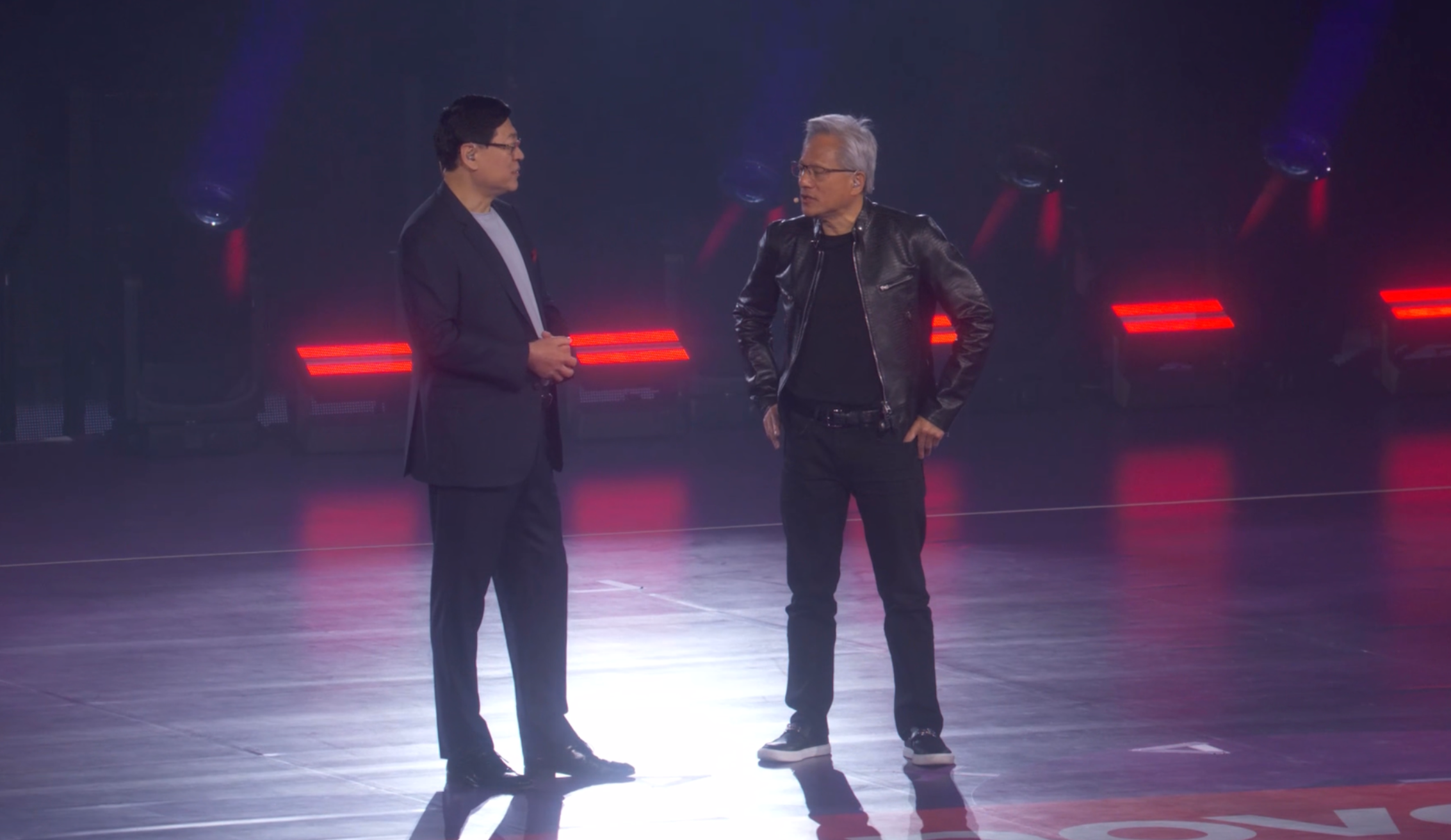 剛剛，聯(lián)想一場(chǎng)會(huì)，美國(guó)科技圈半壁江山都來(lái)了