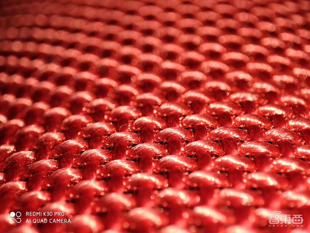 “显微镜”也能放上手机，没有高刷的红米K30 Pro算不算旗舰？