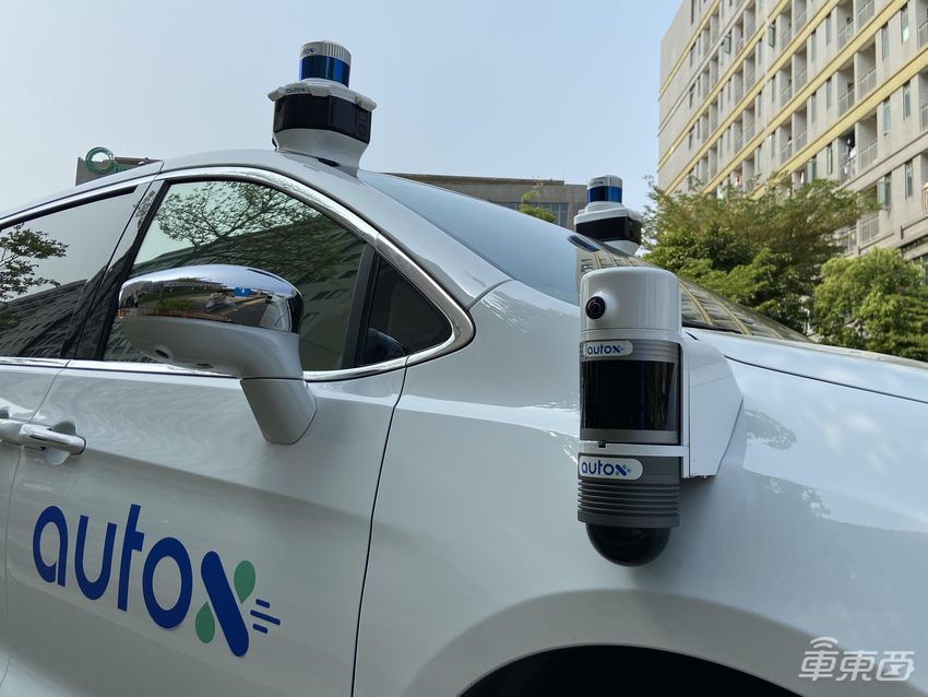 无人驾驶时代真的来了?AutoX完全无人车已载人运营三个月