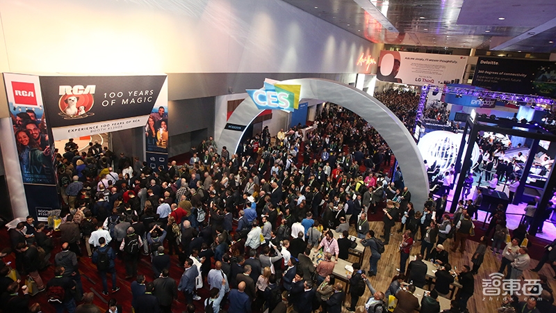 CES汽車黑科技扎堆！奧迪車震本田搬磚，還有汽車要上天