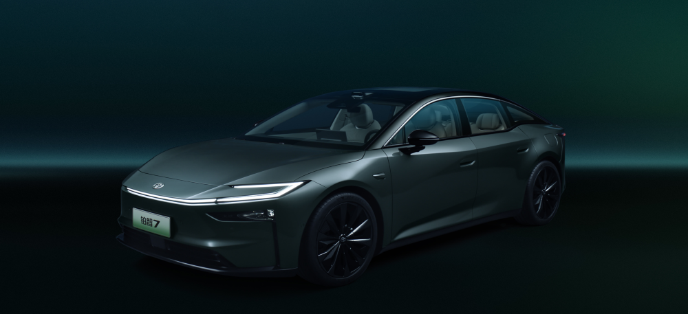 华为宝骏首款合作车型亮相,小鹏G7增程版也来了!9月工信部车展8大新车解读