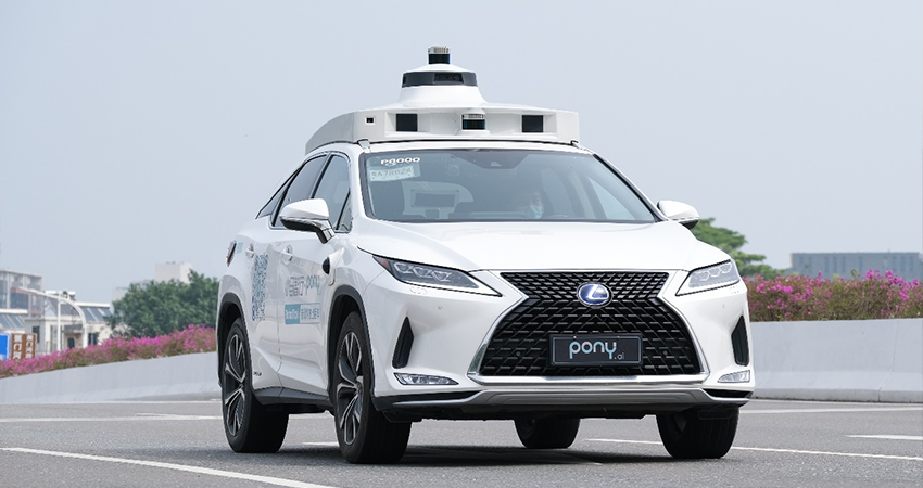 Robotaxi商业化，要从成为taxi开始