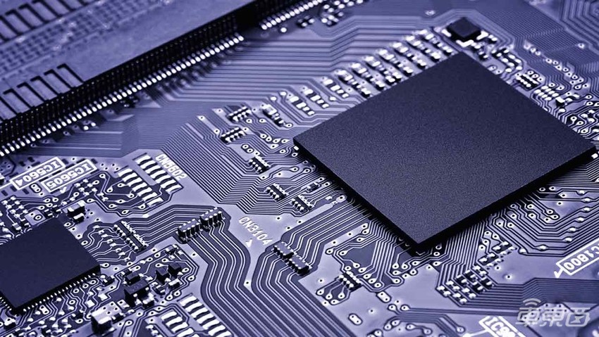 两年了，为啥汽车还在缺芯？