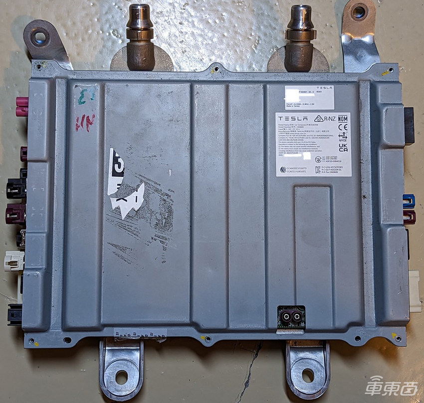 Model 3改款真车首曝！揭秘三大改变，最快下月投产