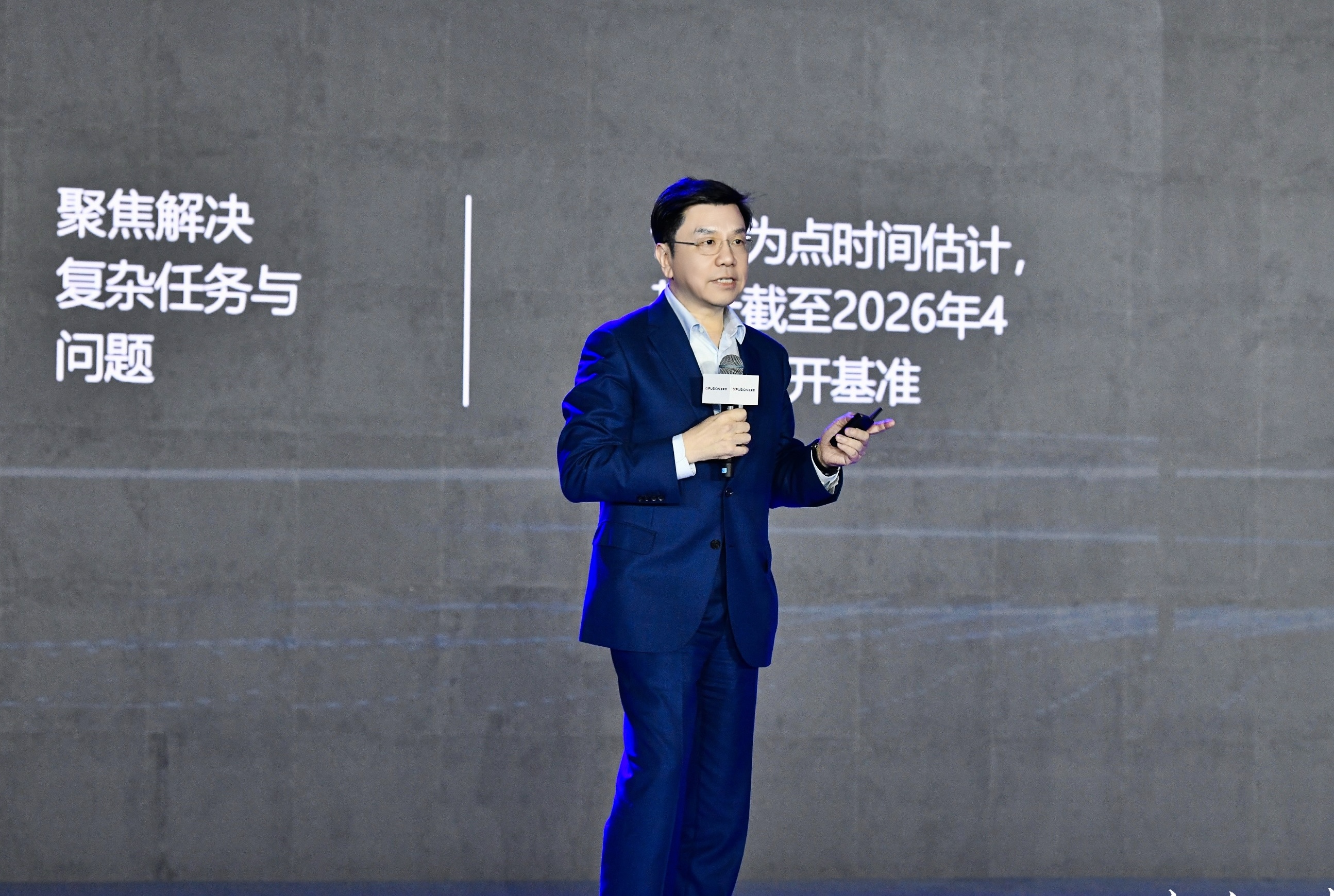 对谈苏妈后,李开复的“一把手工程”堪称CEO学习的新圣典