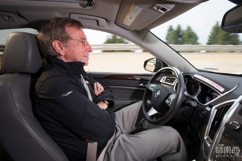 无人驾驶即将上路：未来汽车业谁是老大？