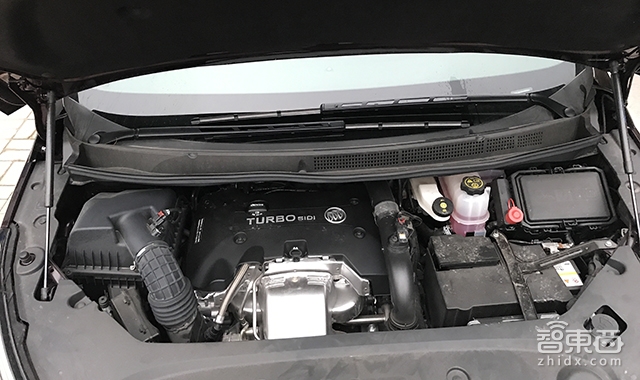 征战豪华MPV市场 深度测试别克全新GL8顶配车型