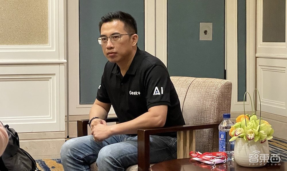 对话极智嘉CEO郑勇：向上市努力，今年将推全新产品