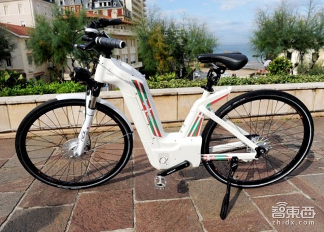 智东西晚报假日版:iPhone 6s曝自动关机Bug