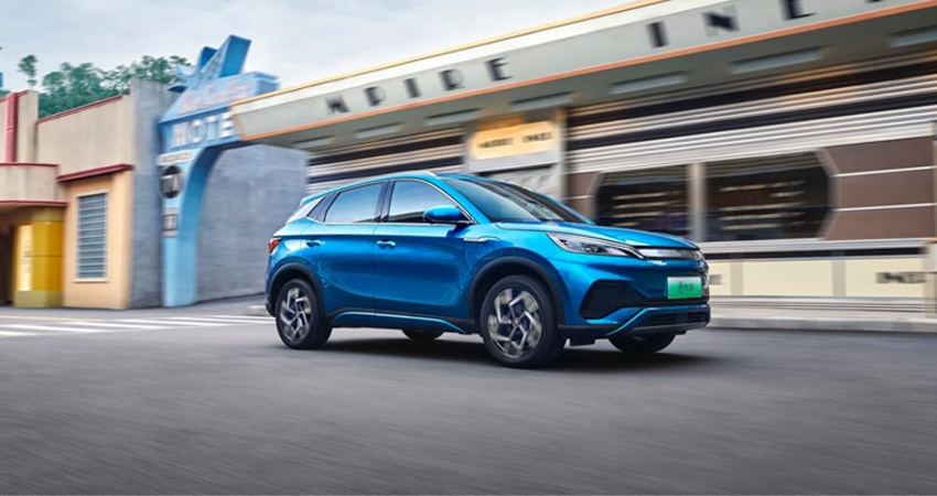 比亚迪元PLUS上市！续航超500公里，13.18万起售