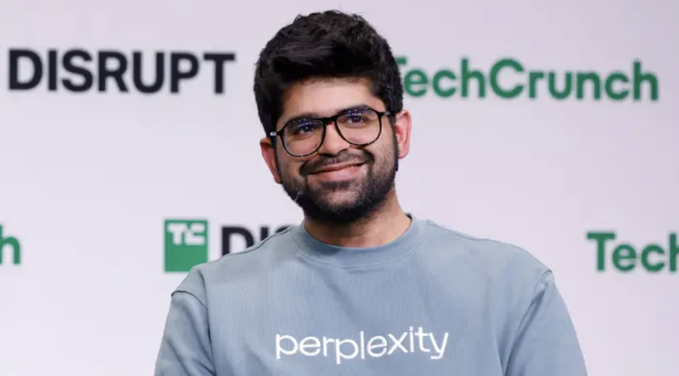 黄仁勋“撒钱”创纪录!英伟达超级AI帝国崛起,但没带中国玩