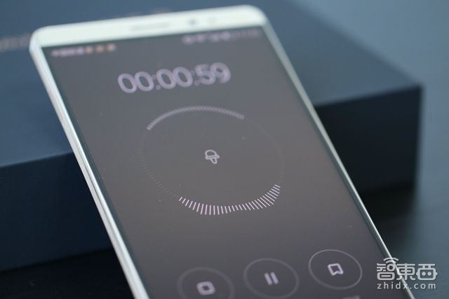 华为Mate 8体验:这部最新旗舰凭什么能对标苹果三星?