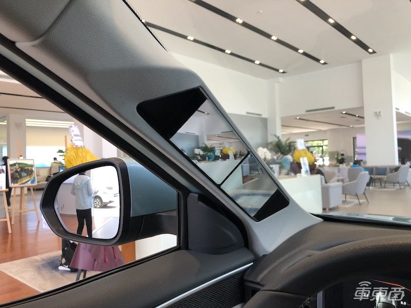 哪吒U上路实测 二线新造车里为何哪吒卖的最好？