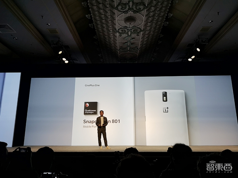 关于高通骁龙855的一切：六招让AI算力翻倍！5G成标配