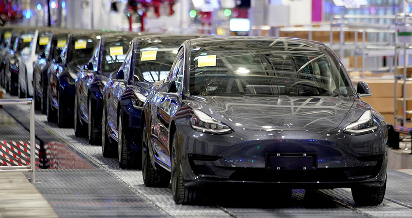 特斯拉在美调查升级：自动驾驶系统是重点，涉及83万辆车