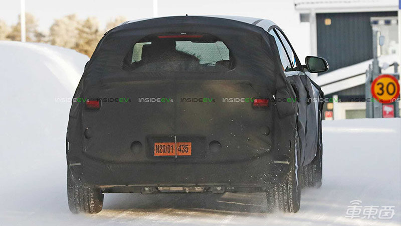 现代新款电动SUV谍照曝光 造型走复古风 或将于明年推出